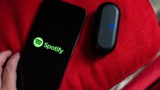 Spotify ще започне да предлага видео подкастите си в Netflix