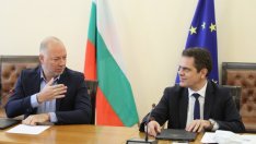 Държавата отпуска 30 млн. лв. за автобусните превозвачи заради пандемията