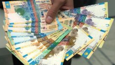 Казахстан премина към режим на плаващ валутен курс
