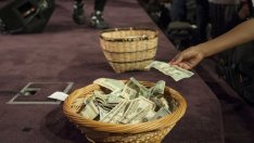 Милионните дарения нарастват до 5-годишен връх през 2013 г.