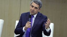 Плевнелиев насрочи референдума за 6 ноември заедно с президентските избори