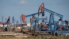 Цените на петрола се понижават в последния ден от седмицата*