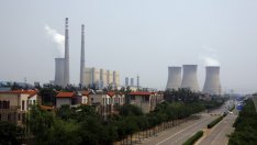 МАЕ: Страните от ОИСР са произвели общо 882 TWh електроенергия през март