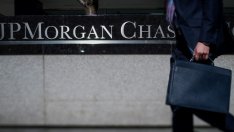 Инвестиционните банки се справят по-добре в кризата от традиционните