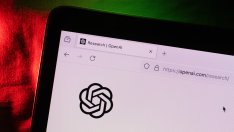 Администрацията на Тръмп е поискала от OpenAI да забави пускането на AI модели