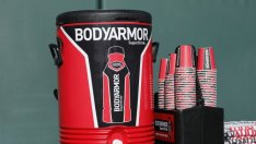 Coca-Cola плаща 5,6 млрд. долара за спортните напитки BodyArmor