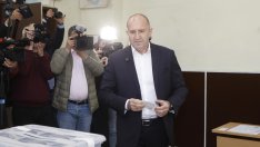 Радев: България има исторически шанс да скъса с олигархичния модел