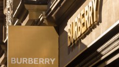 Финансовият директор на Burberry се оттегля