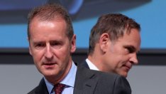 Анкета: Едва всеки пети скърби за оттеглянето на Херберт Дийс от Volkswagen