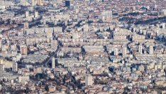 Бързи сделки със спестени средства доминират на българския имотен пазар