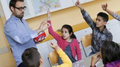 Могат ли стотици милиони левове повече да разрешат проблемите на образованието