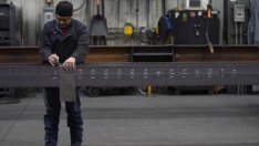 Частният сектор в САЩ добавя 174 000 работни места през януари