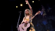 Влошават ли Тейлър Суифт и Бионсе проблемите с инфлацията по света?