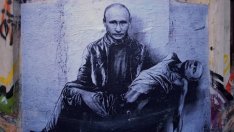 Путин може да прилича на луд диктатор, но може да избегне преврат