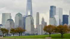 Финансовият квартал в Ню Йорк се бори с растящ излишък от офис площи