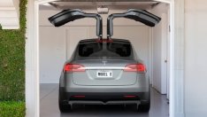 Трети фалстарт за Model X на Tesla 
