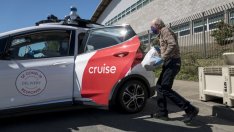 Звеното за автономни коли на General Motors нае бивш директор на Delta Air