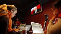 Колко точно тийнейджъри напускат Facebook?