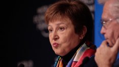 МВФ: Ръстът на глобалната икономика може да се забави с повече от очакваното