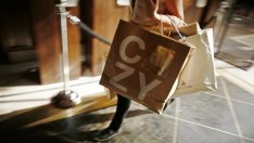 Активните интернет потребители у нас ще отделят по 235 лв. за коледни подаръци