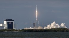 Борсовият дебют на SpaceX привлича огромен интерес, но малко звездни IPO-та надминават пазара