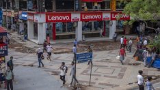 И Lenovo се възползва от щурма към компютрите