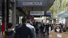 Потребителското доверие в Австралия се свива до 21-месечно дъно през май