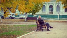 Активите на пенсионните фондове продължават да растат в началото на годината