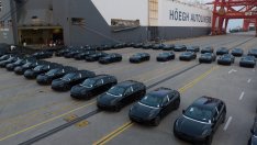 Продажбите на нови коли в Русия се доближават до нивата отпреди войната