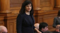 Дариткова: Държавата не раздава пари на калпак, смисълът на мерките не е живот назаем