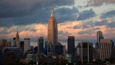 Signa води преговори за продажбата на дела си в емблематичната Chrysler Building