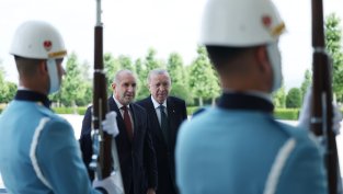 "Булгаргаз" и Botas замразяват договора&nbsp;си за 15 месеца