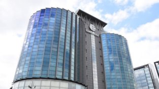 "Еврохолд България" увеличава оперативната печалба, но е на нетна загуба към юни