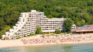 Печалбата на Албена през 2013 г. намалява с 10% до 15 млн. лв.