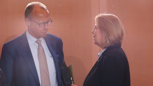 Кризата в германската коалиция се задълбочава след оставката на социалния министър