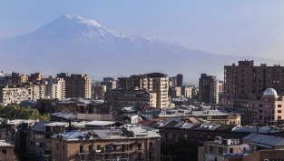 Русия затяга хватката върху Армения заради обръщането ѝ към Европа