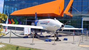 Dronamics представя моделите си на изложба за широката публика