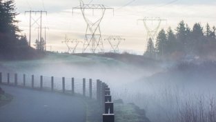 КФН издаде временна забрана на търговите за "ЧЕЗ Електро" и "ЧЕЗ Разпределение"