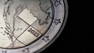 ЕС ще снижи прогнозите си за растеж в очакване на стагфлационен шок
