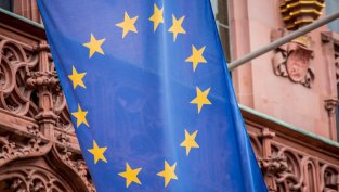 Ирландското председателство на ЕС предлага съкращаване на бюджета с 8% 