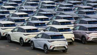 BYD показа, че единственият изход за китайските автомобилни марки от кризата е чужбина