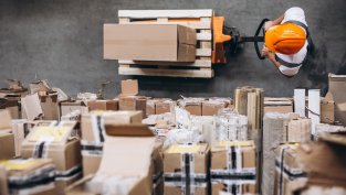 Бизнес услугите в България записват близо 6% годишен ръст към юли