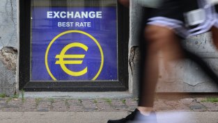 Еврото достигна най-ниското си ниво от два месеца