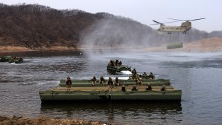 Тръмп намали съвместните военни учения с Южна Корея заради отказа да помогне в Иран