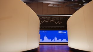 Европейските компании очакват първи ръст на маржовете от 2022 г. заради суровините и AI