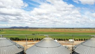 Финансираните от „Елана Агрокредит“ сделки на земя се свиват с 1/3 до септември