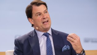 Шефът на Ford: САЩ трябва да се защитят от китайските коли, за Европа вече е късно