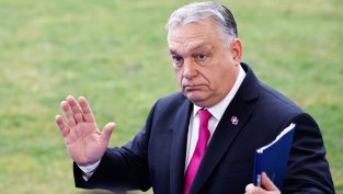 Унгарските прокурори конфискуват сървърите на партията на Виктор Орбан
