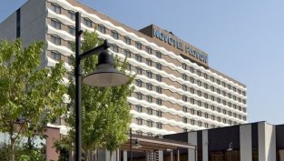 &bdquo;Синергон хотели&ldquo; депозира до 45 млн. лв. в &bdquo;Синергон холдинг&ldquo;