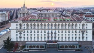 Коронакризата рязко увеличава загубата на &bdquo;София Хотел Балкан&ldquo; към края на юни